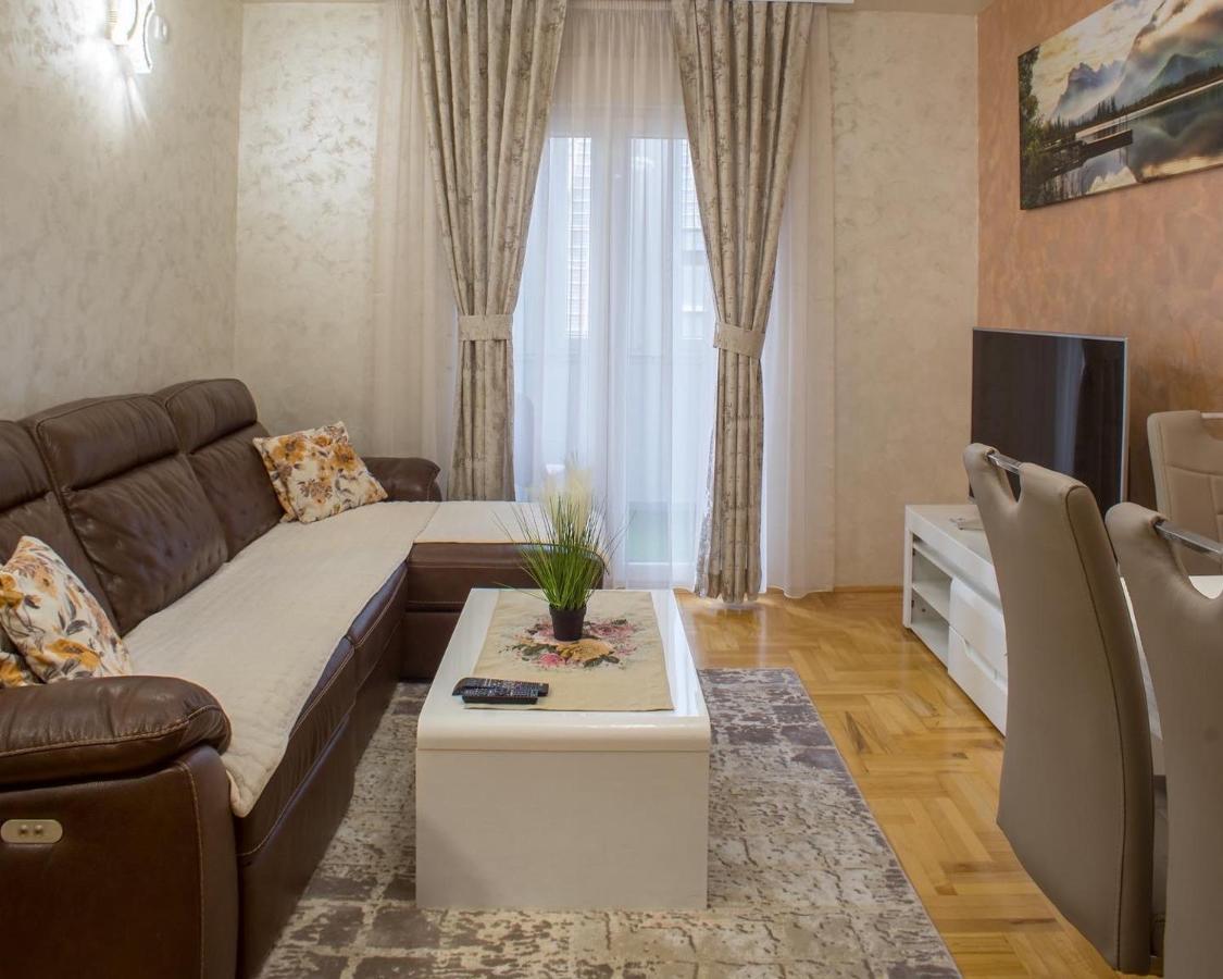 Lux Deluxe Apartment Žabljak Eksteriør billede